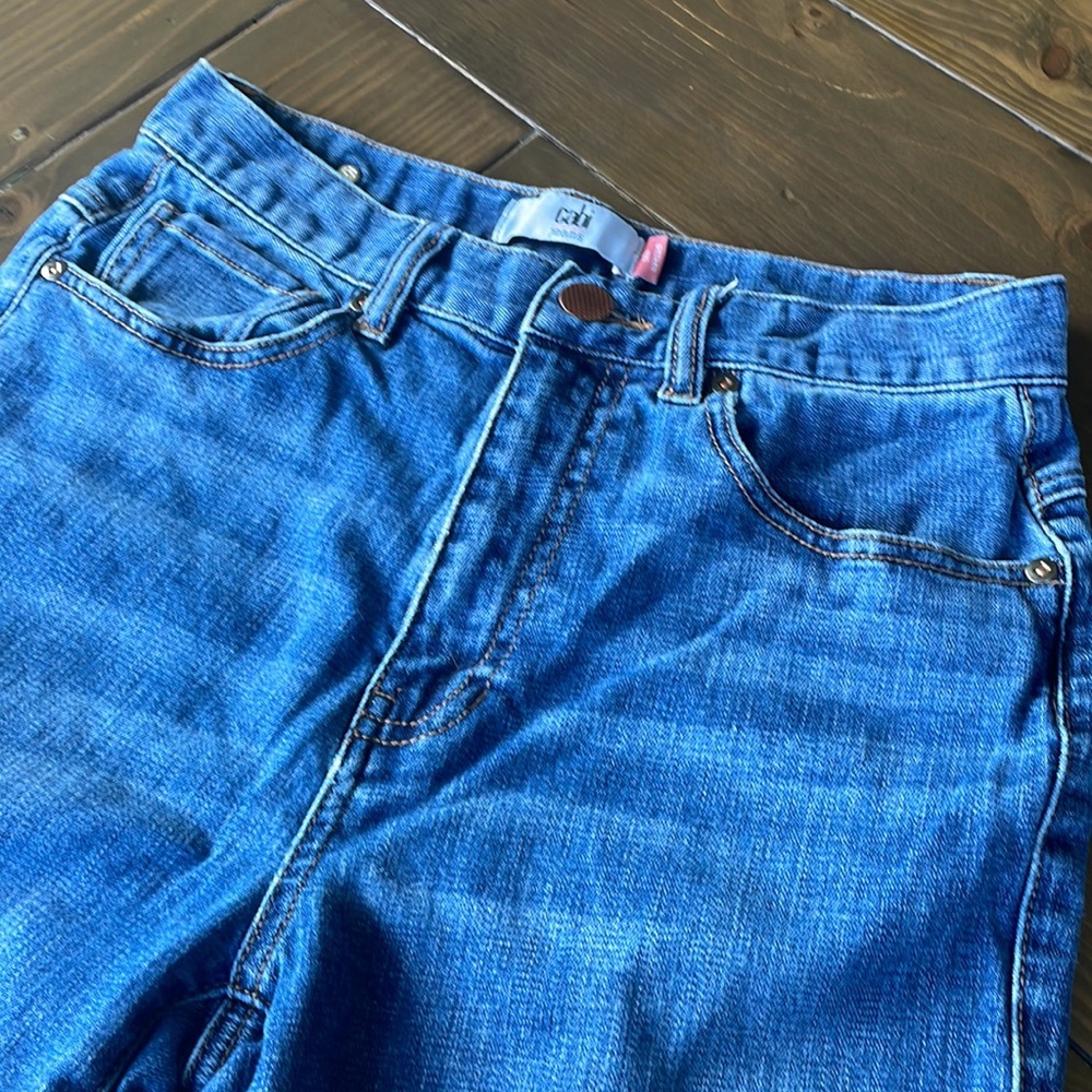 CAbi 5th Avenue Jean - SIZE 2